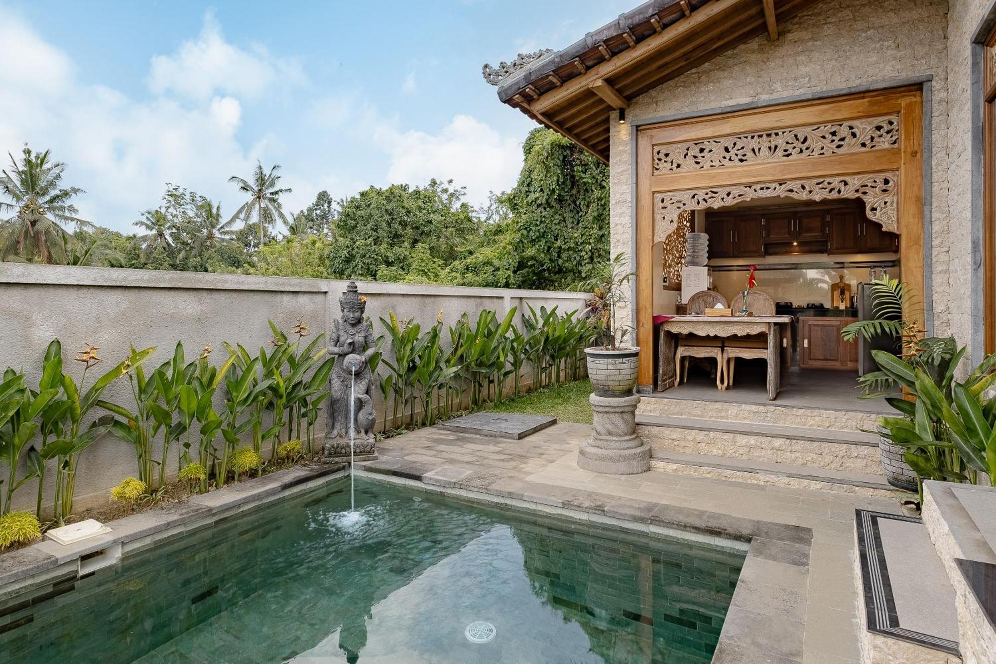 Ari Yudha * Ubud