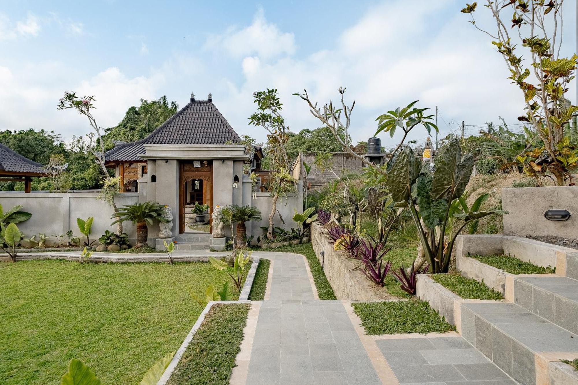 Ari Yudha Pousada